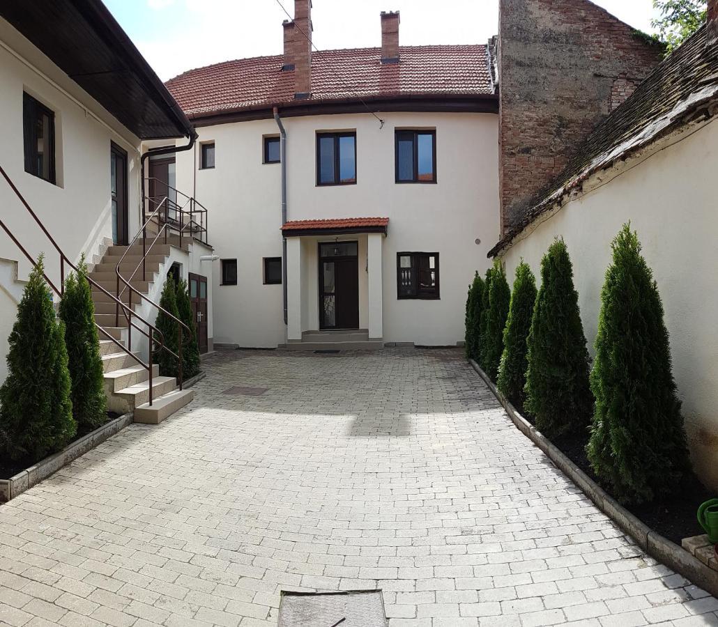 Lindenhaus Hotel Sibiu Eksteriør billede