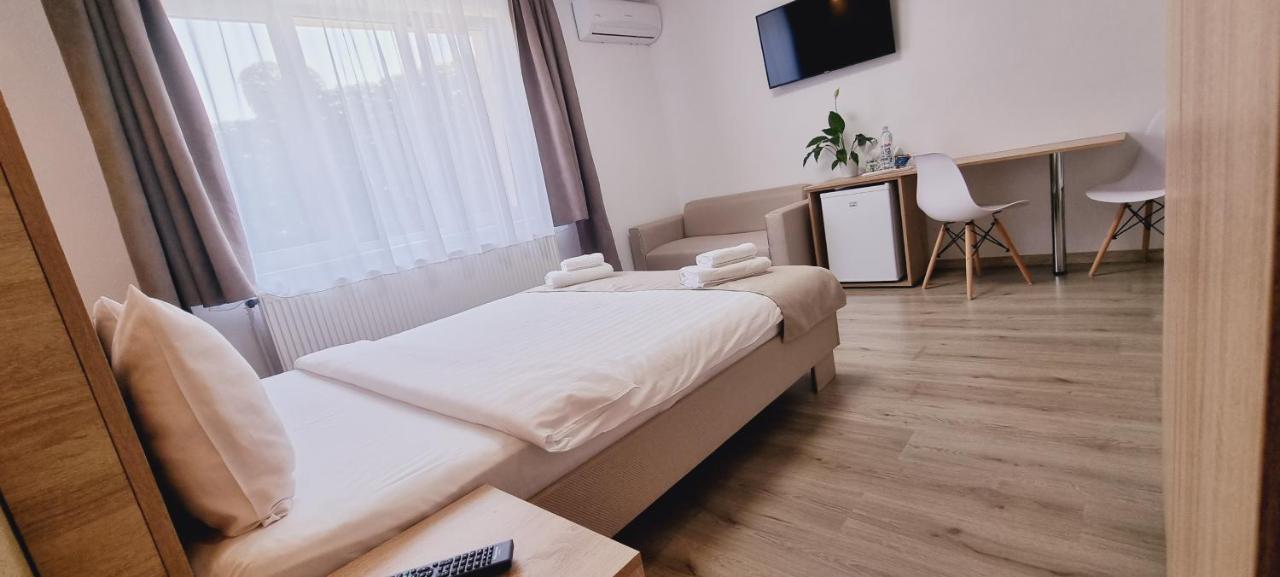 Lindenhaus Hotel Sibiu Eksteriør billede