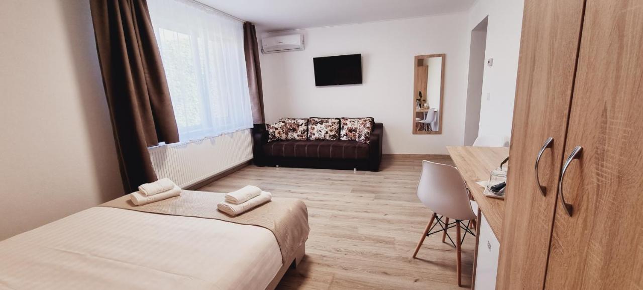 Lindenhaus Hotel Sibiu Eksteriør billede