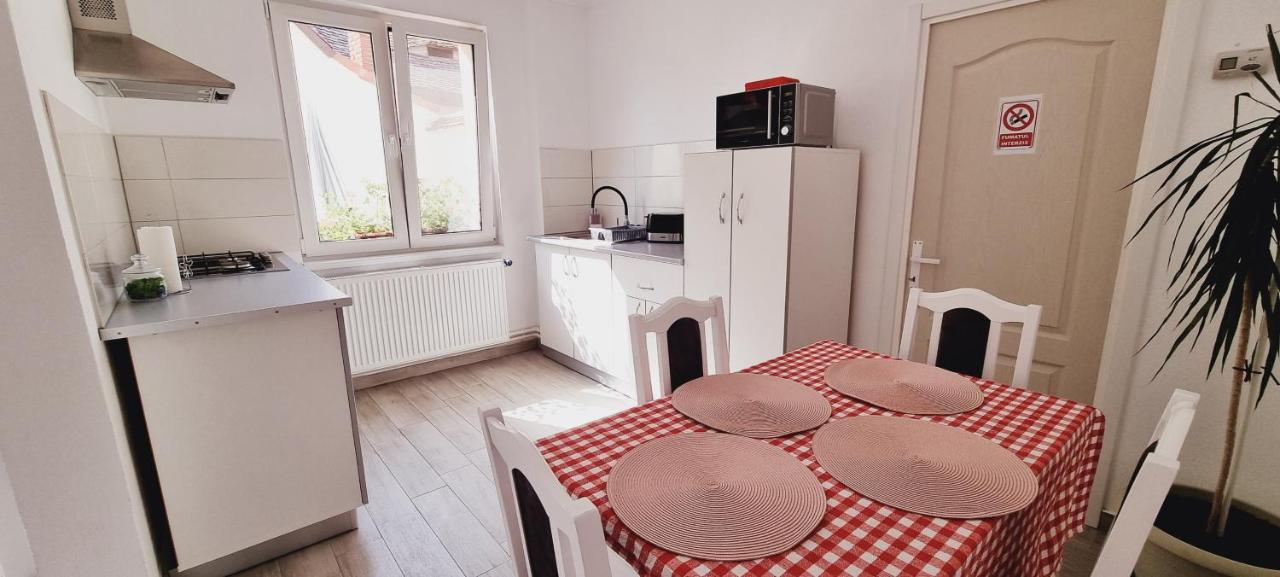 Lindenhaus Hotel Sibiu Eksteriør billede