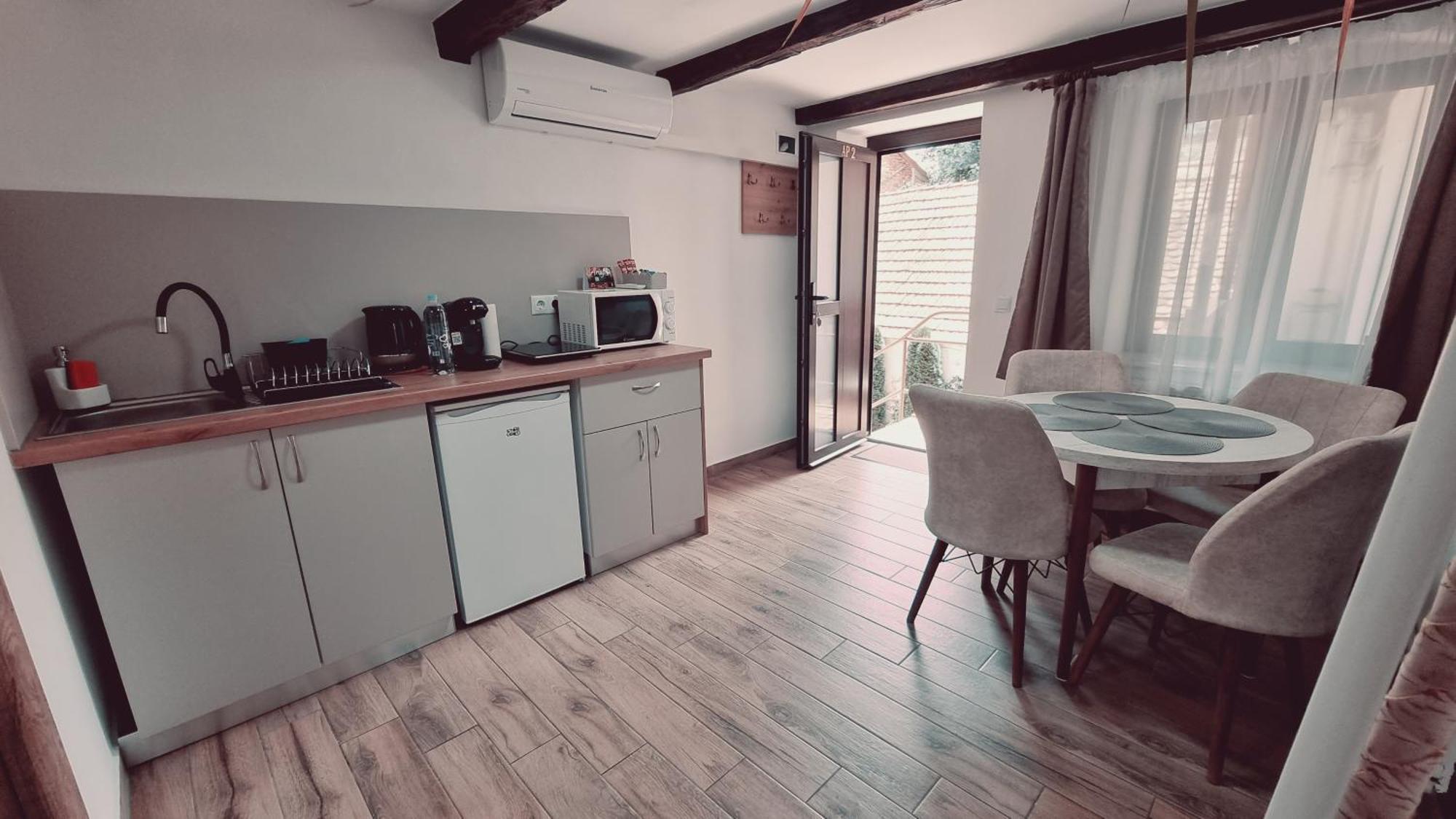 Lindenhaus Hotel Sibiu Værelse billede
