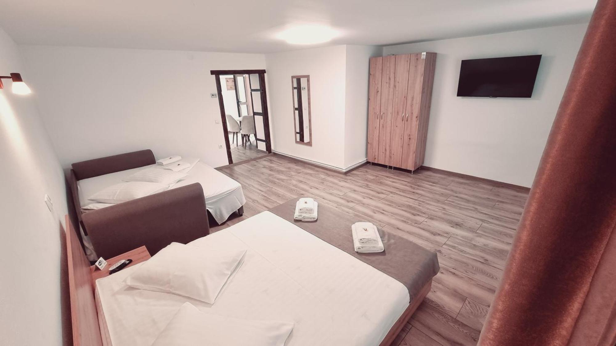 Lindenhaus Hotel Sibiu Eksteriør billede