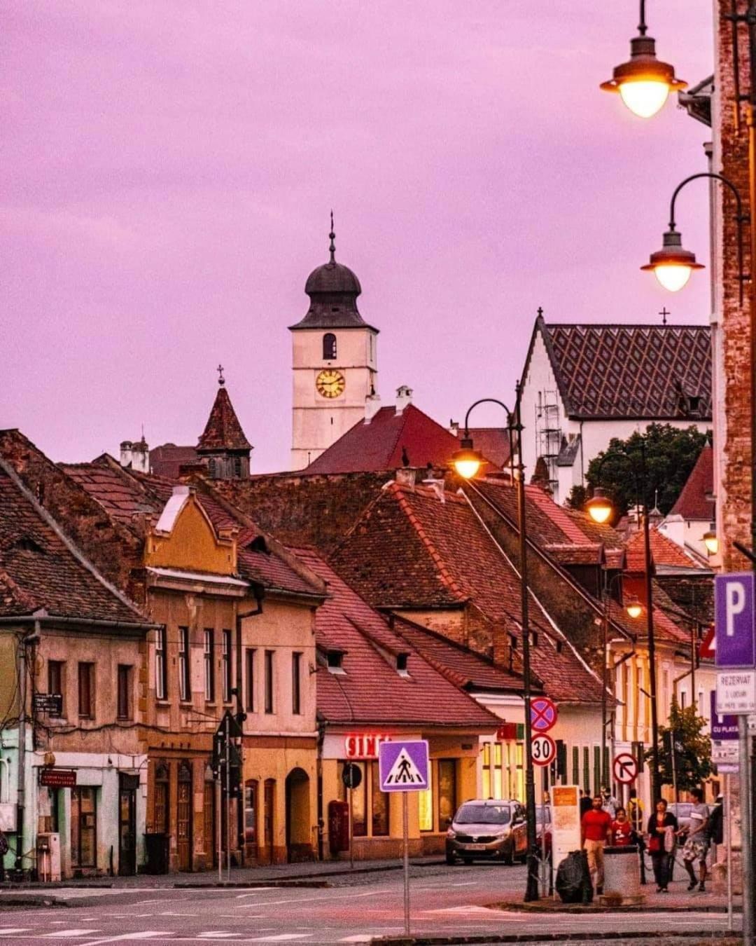 Lindenhaus Hotel Sibiu Eksteriør billede